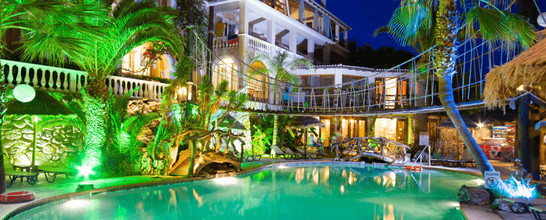 Gloria Maris Hotel Suites & Villas