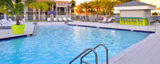 Clarion Inn & Suites Across From Universal Orlando Resort