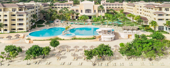 Iberostar Waves Rose Hall Beach