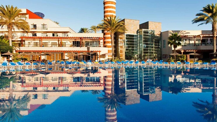 Elba Carlota Beach & Golf Resort