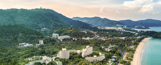 Pullman Phuket Karon Beach Resort