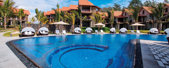 Crystals Beach Resort Belle Mare