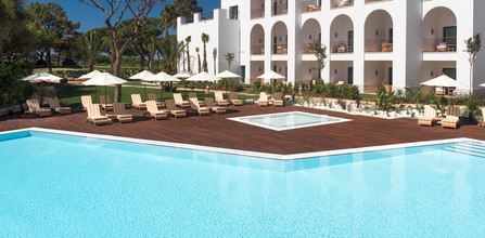 Pine Cliffs Ocean Suites