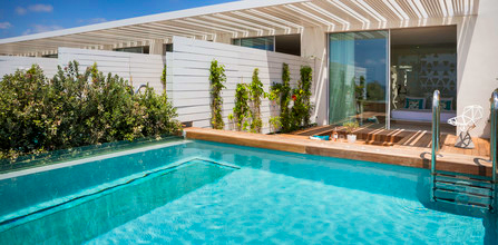 Mykonos Dove Beachfront Hotel