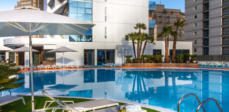 Estimar Calpe Suitopia 3 & Three