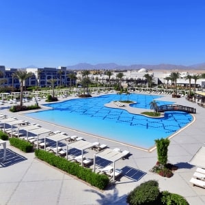 Steigenberger Alcazar  
