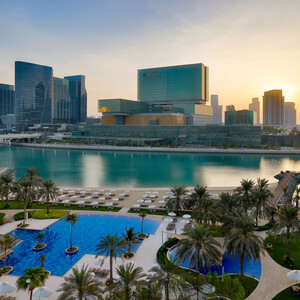 Beach Rotana, Abu Dhabi