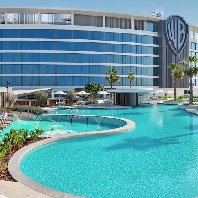 The WB Abu Dhabi, Curio Collection by Hilton